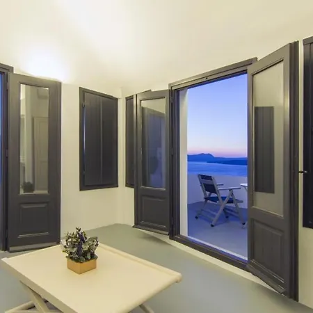 Grand Ambassador Santorini (adults Only) Hotel Akrotírion